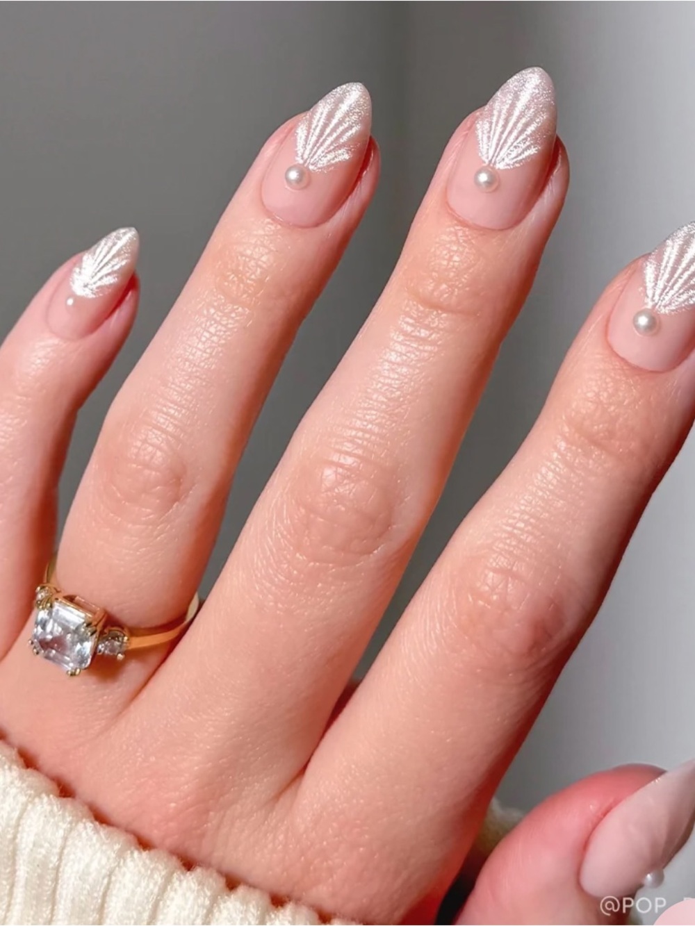 Pearl Accent White Glitter Nail Art - Women Makeup Glamnetic Press On Nails NIB